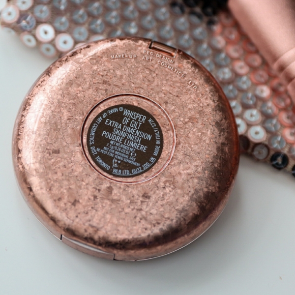 MAC Snowball Face Bag Whisper of Gilt Highligher and Brush - Picture 4 of 8